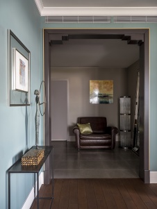 Фото интерьера входной зоны квартиры в стиле фьюжн