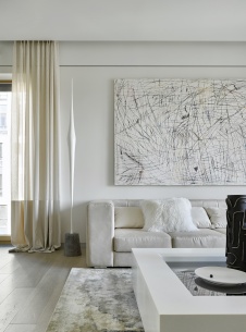 Фото интерьера гостиной квартиры в стиле минимализм