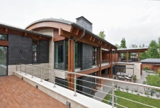 Фото фасада дома в эко-стиле