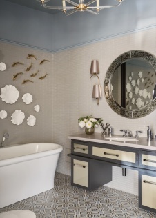 Фото интерьера детской дома в стиле неоклассика