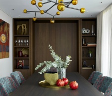 Фото интерьера столовой пентхауса в стиле фьюжн