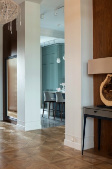 Фото интерьера коридора квартиры в стиле фьюжн