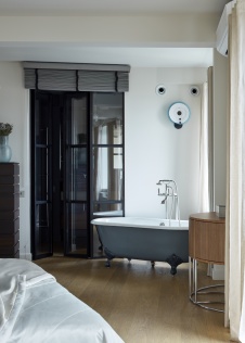 Фото интерьера ванной пентхауса в стиле фьюжн