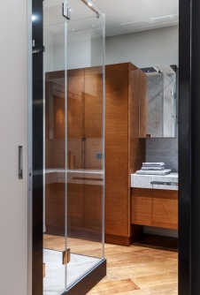 Фото интерьера санузла пентхауса в стиле лофт