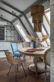 Фото интерьера столовой квартиры в стиле лофт