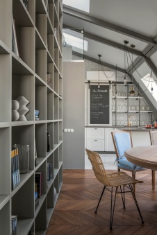 Фото интерьера столовой квартиры в стиле лофт