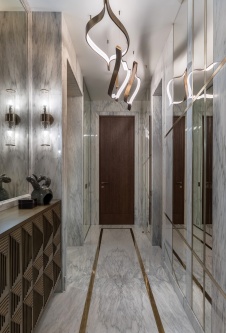 Фото интерьера входной зоны квартиры в стиле фьюжн