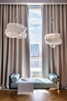 Фото интерьера детской пентхауса в стиле неоклассика