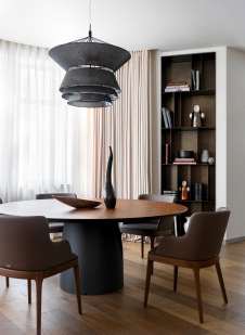 Фото интерьера столовой квартиры в стиле минимализм