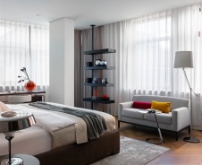 Фото интерьера спальни квартиры в стиле минимализм