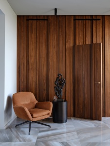 Фото интерьера входной зоны дома в стиле эко