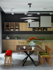 Фото интерьера кухни дома в стиле фьюжн