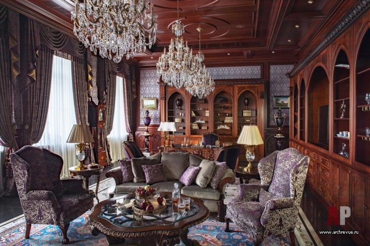 Фото интерьера кабинета дома в дворцовом стиле