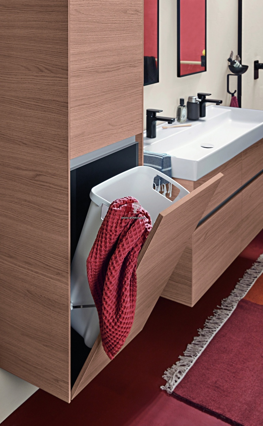 Шкаф-пенал Villeroy & Boch COLLARO c03300dh