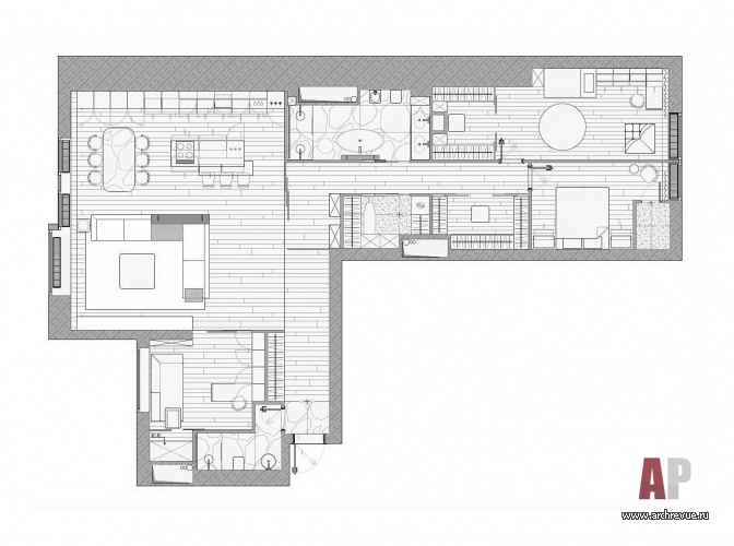 Планировка 4-х комнатной квартиры с панорамными окнами.