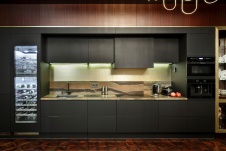 Фото интерьера кухни комнаты квартиры в стиле гламур