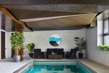Фото интерьера бассейна дома в стиле минимализм