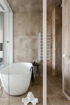 Фото интерьера ванной квартиры в американском стиле