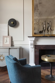 Фото интерьера каминной квартиры в стиле фьюжн