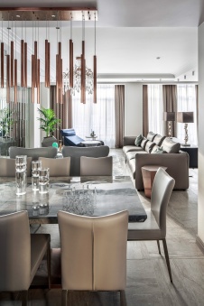 Фото интерьера столовой таунхауса в стиле минимализм