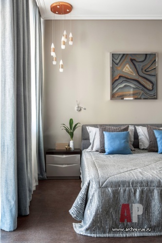 Фото интерьера спальни таунхауса в стиле минимализм
