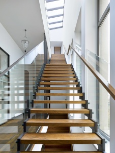 Фото лестницы дома в восточном стиле