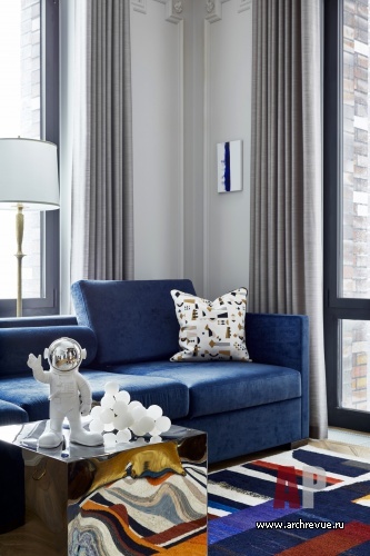 Фото интерьера гостиной квартиры в стиле китч