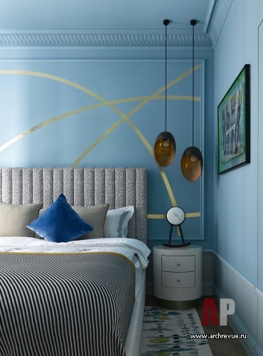 Фото интерьера спальни квартиры в стиле китч