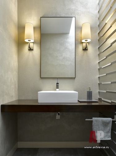 Фото интерьера гостевого санузла квартиры в современном стиле