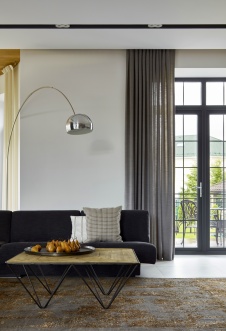 Фото интерьера гостиной дома в современном стиле