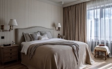 Фото интерьера спальни таунхауса в классическом стиле