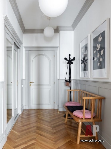 Фото интерьера входной зоны квартиры в стиле фьюжн