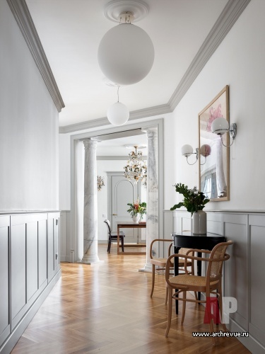 Фото интерьера входной зоны квартиры в стиле фьюжн