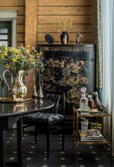 Фото интерьера столовой дома в стиле современная классика