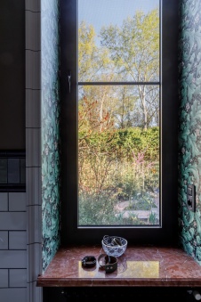 Фото интерьера санузла дома в стиле фьюжн
