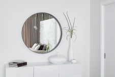 Фото интерьера спальни дома в стиле минимализм