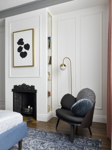 Фото интерьера каминной квартиры в стиле фьюжн