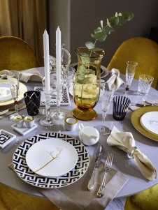 Фото интерьера столовой дома в стиле ар-деко