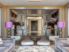 Фото интерьера гостиной дома в стиле фьюжн