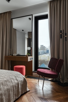 Фото интерьера спальни квартиры в современном стиле