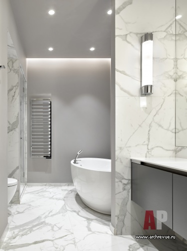 Фото интерьера ванной комнаты квартиры в современном стиле Фото интерьера санузла квартиры в современном стиле