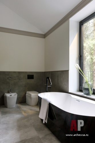 Фото интерьера ванной комнаты дома в стиле эко