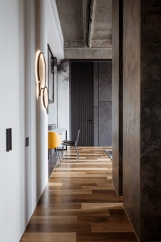 Фото интерьера коридора квартиры в стиле лофт