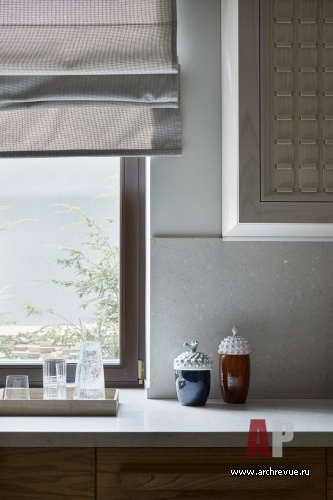 Фото интерьера кухни дома в современном стиле