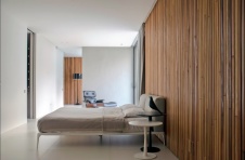 Фото интерьера спальни дома в стиле минимализм