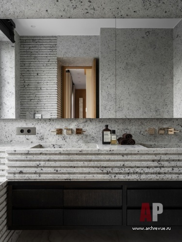 Фото интерьера санузла квартиры в стиле эко