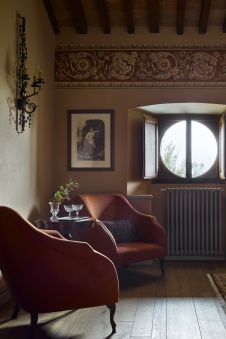 Фото интерьера зоны отдыха дома в классическом стиле