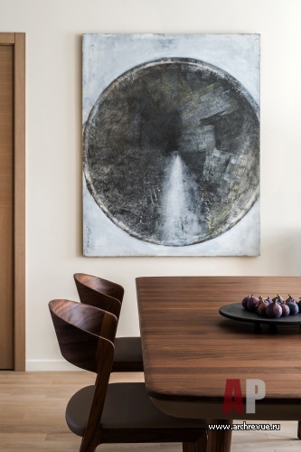 Фото интерьера столовой квартиры в стиле минимализм