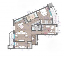 План семейной квартиры в новом доме в центе Москвы.