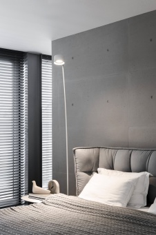 Фото интерьера спальни дома в стиле минимализм